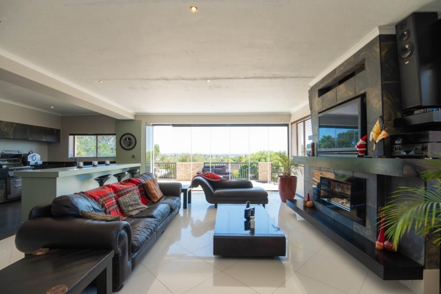 6 Bedroom Property for Sale in Walmer Heights Eastern Cape